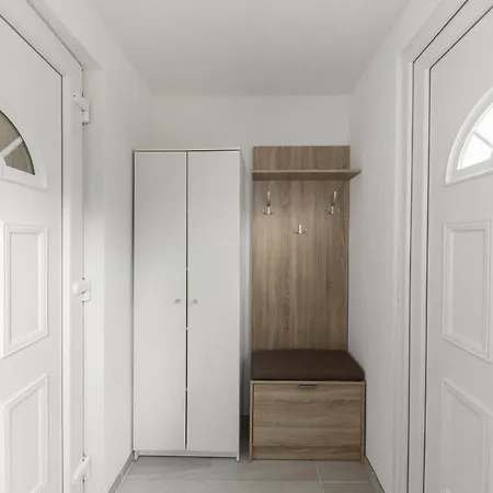 Berni Apartment
