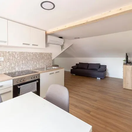 Apartment Berni *